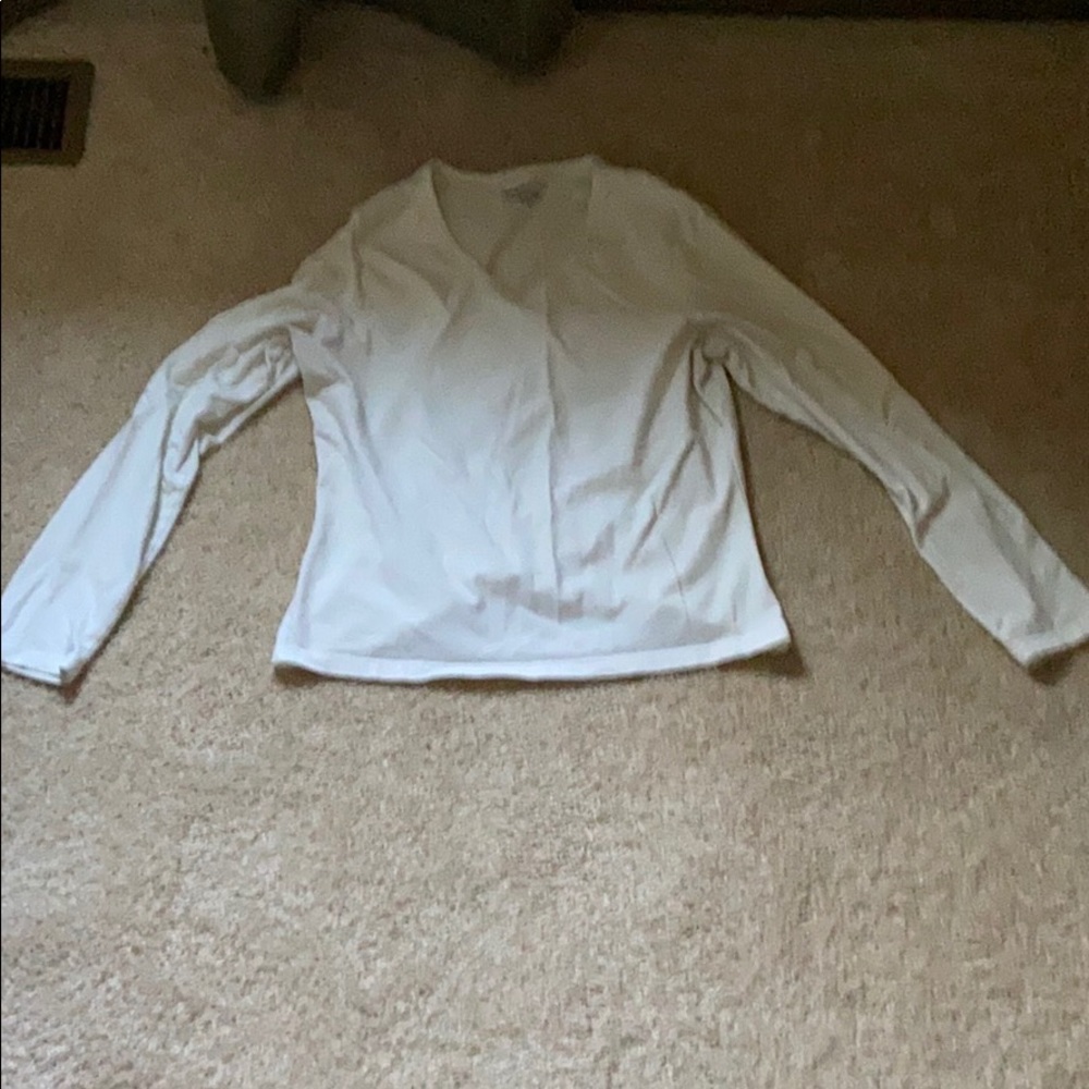 White long sleeve tee
